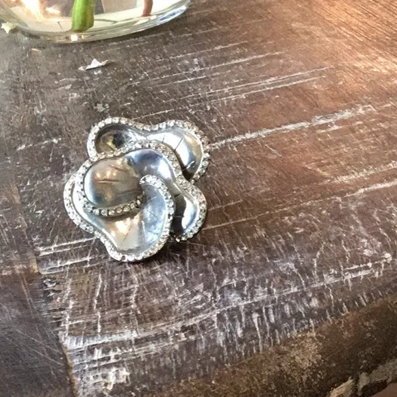 Three rings - Picture 2 of 10